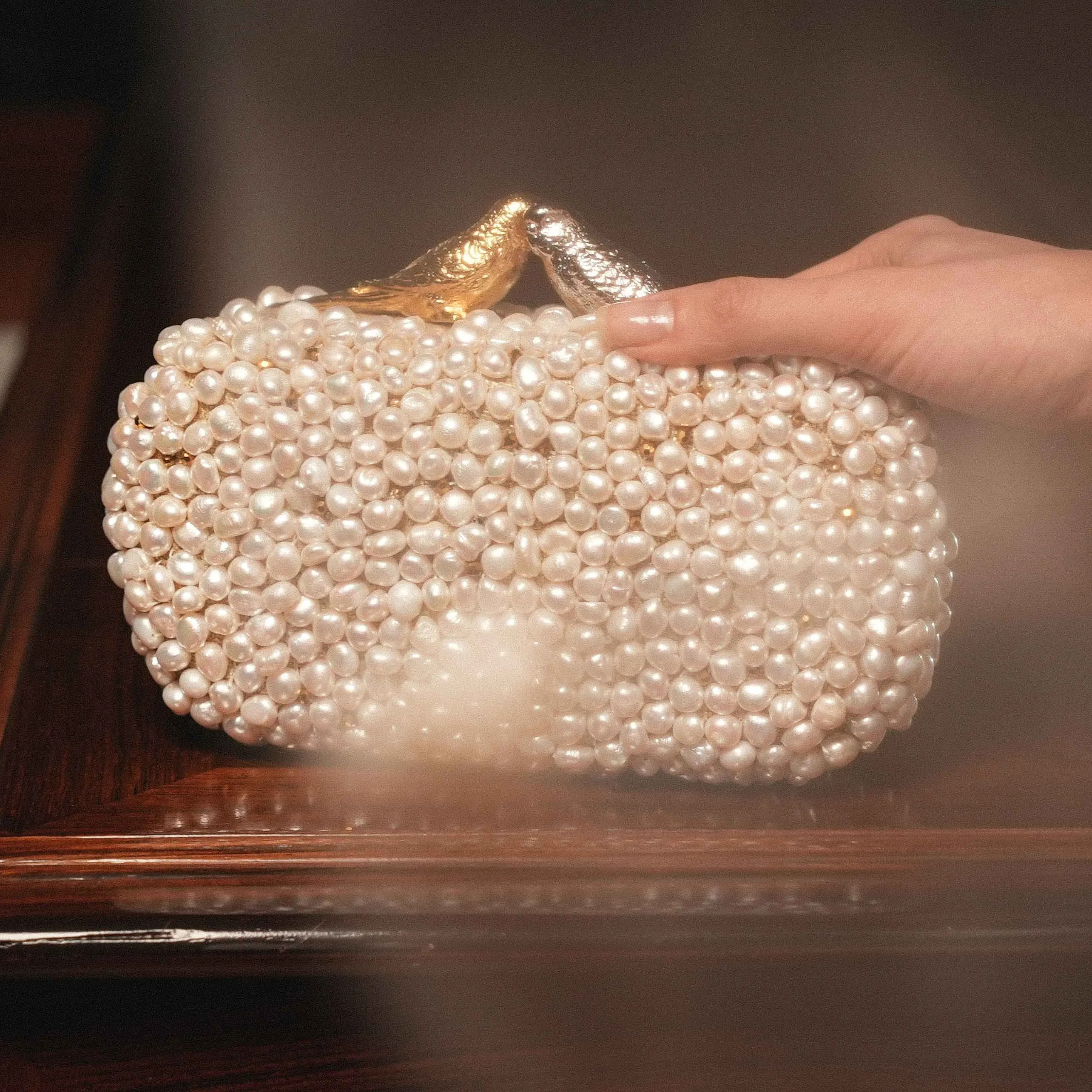 BIRDS LOULOU BOX CLUTCH