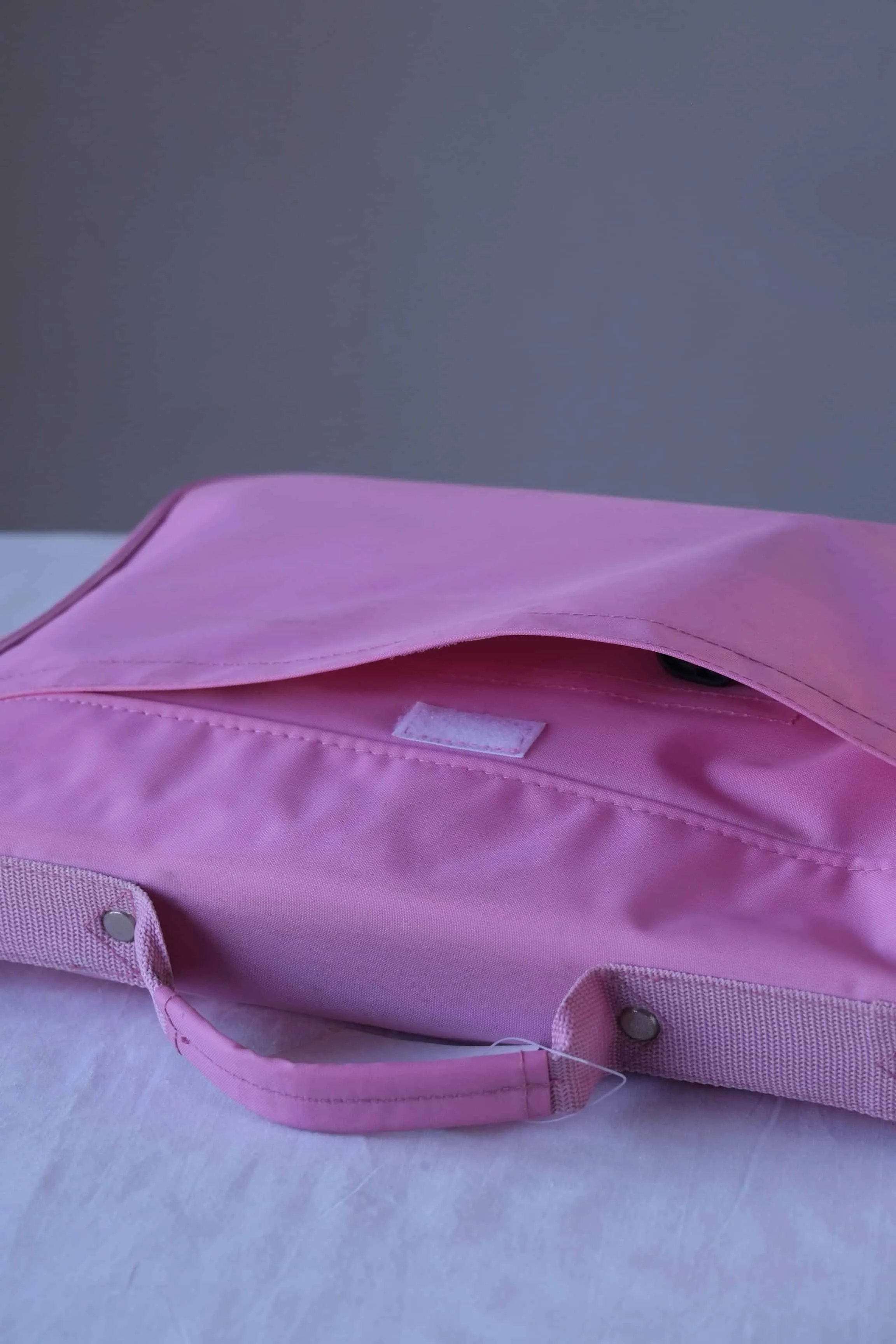 SNAUWAERT 80's Messenger Bag